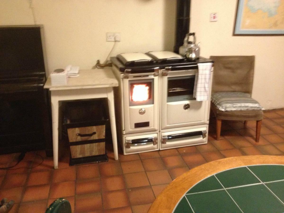Aghalee Lisieux House On Lough Neagh Bed & Breakfast エクステリア 写真