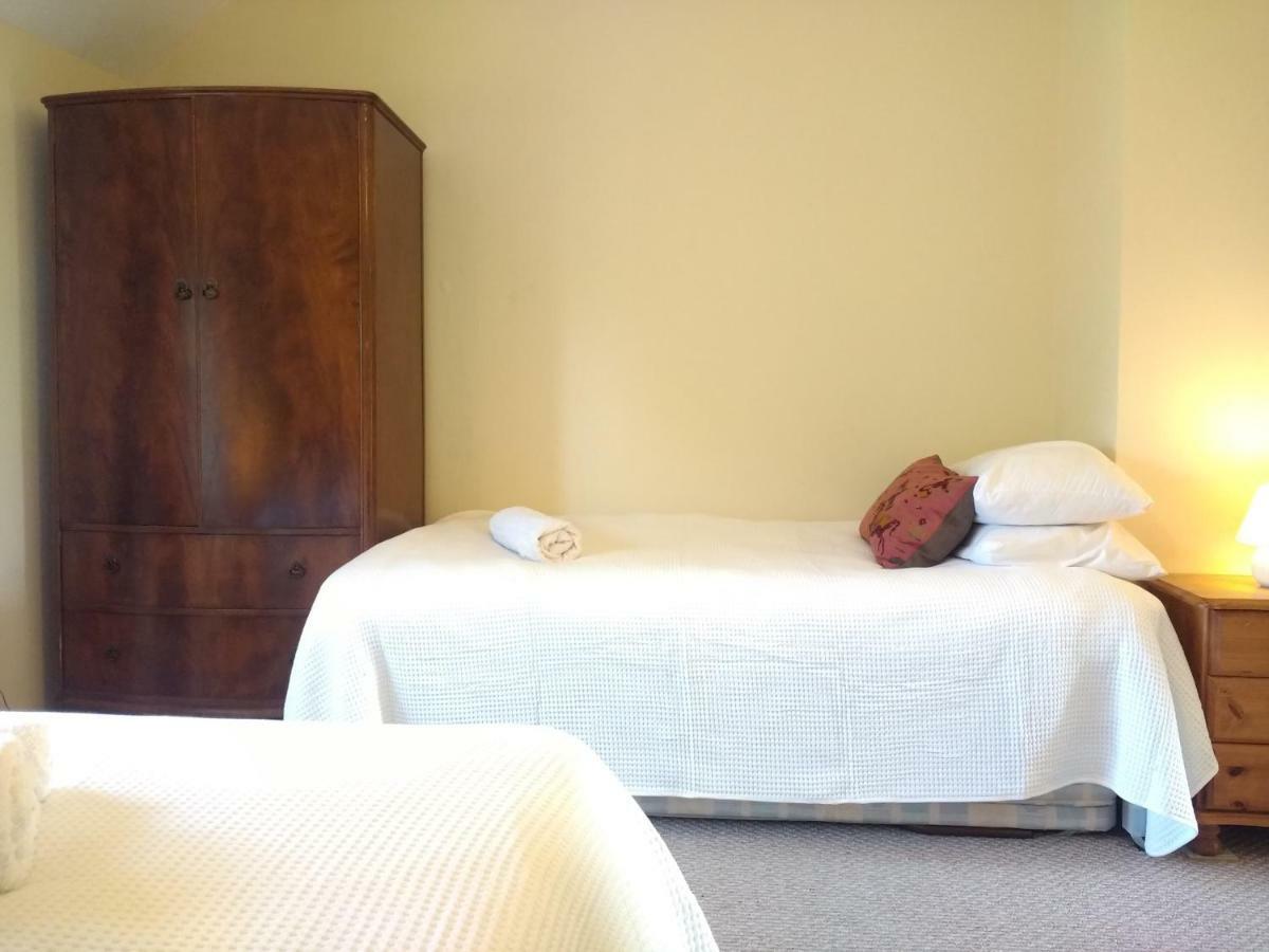Aghalee Lisieux House On Lough Neagh Bed & Breakfast エクステリア 写真